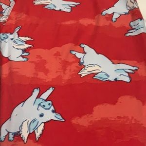 Flying Pigs LulaRoe Tall and Curvy Leggings